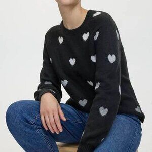NWT Reitmans PlushSoft Long-Sleeve Heart Crew-Neck Sweater M